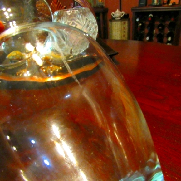 Vintage Large Fluted Clear Smooth Glass Vase - Picture 7 of 7